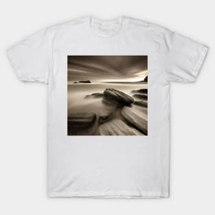 Victorian Coastal landscape Waves Rocks Photo T-Shirt